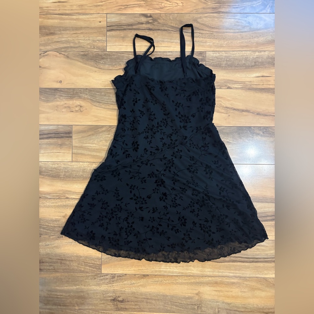 Francesca's Collections Black Floral Dress